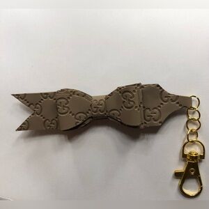 Handmade fashion keychains